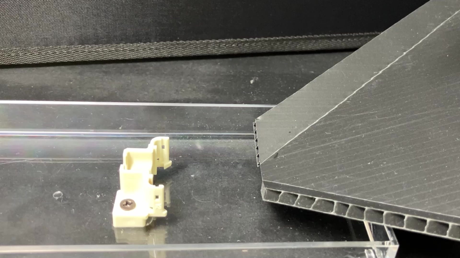 セーフティ漏液センサ SQ4 水漏れを想定した実験動画 | セーフティ漏液